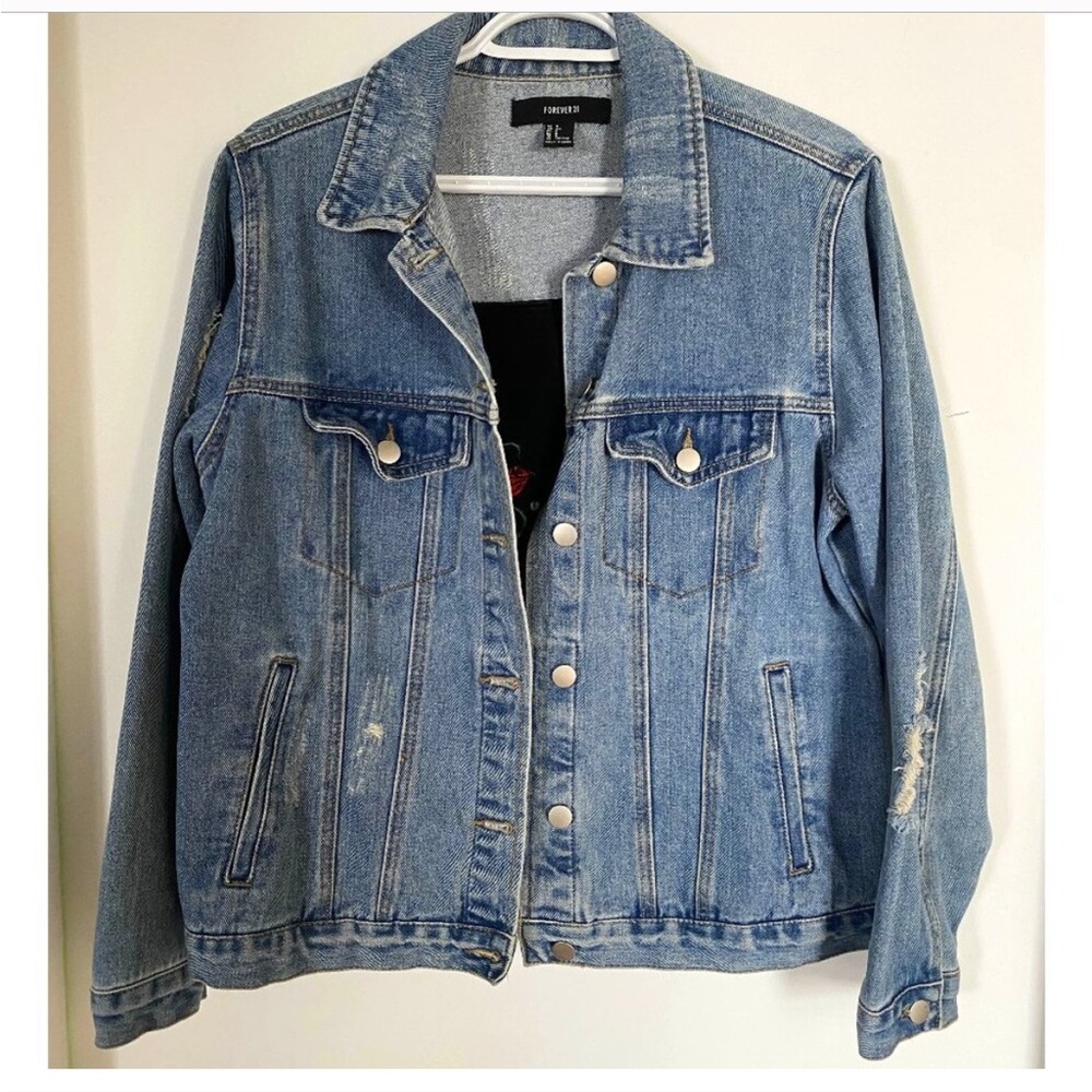 Floral l’Amour Rose 🌹
Embroidered Distressed
Denim Jacket S-M Boho Festival - Picture 9 of 15